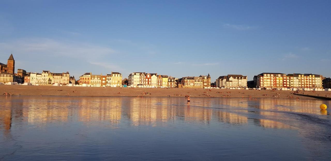 Plage A 50M Appartement Reves Tranquilles Villa Les Bains De Mers Экстерьер фото